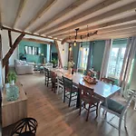 Vakantiehuis Le Coeur Du Bien-etre - Grande Capacite - 6 - Superbe Emplacement - Vue Seine - Decoration Soignee - Coin Touristique *